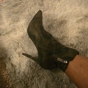 Jessica Simpson Boots